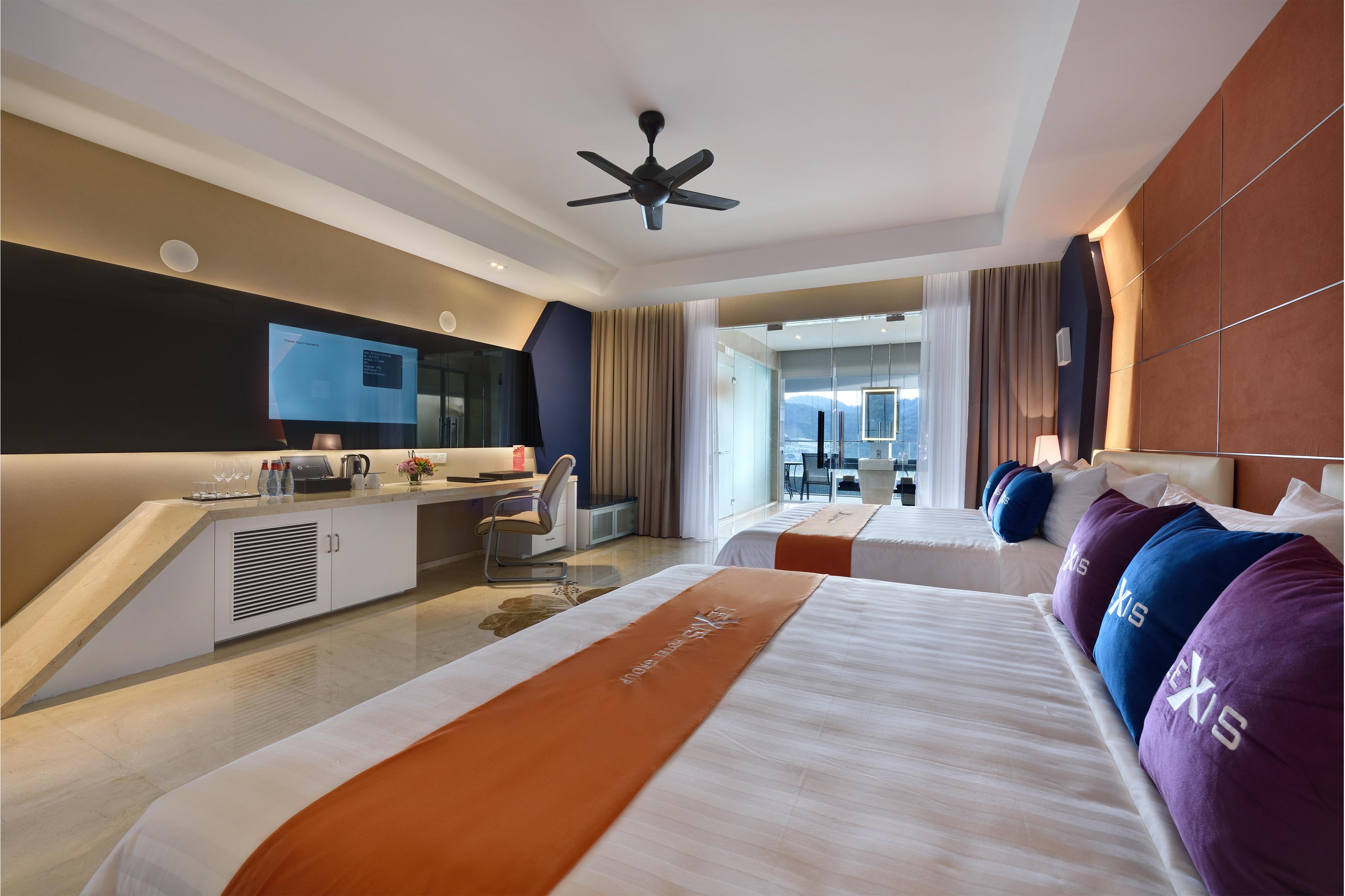 Lexis Suites Penang Bayan Lepas Esterno foto Deluxe Ocean View