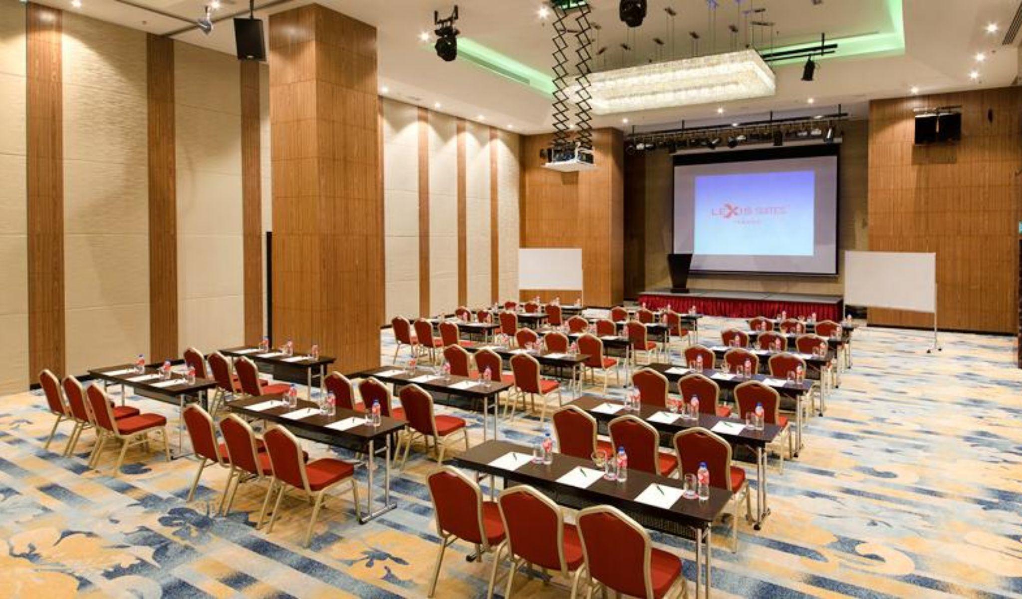 Lexis Suites Penang Bayan Lepas Esterno foto The Grand Ballroom