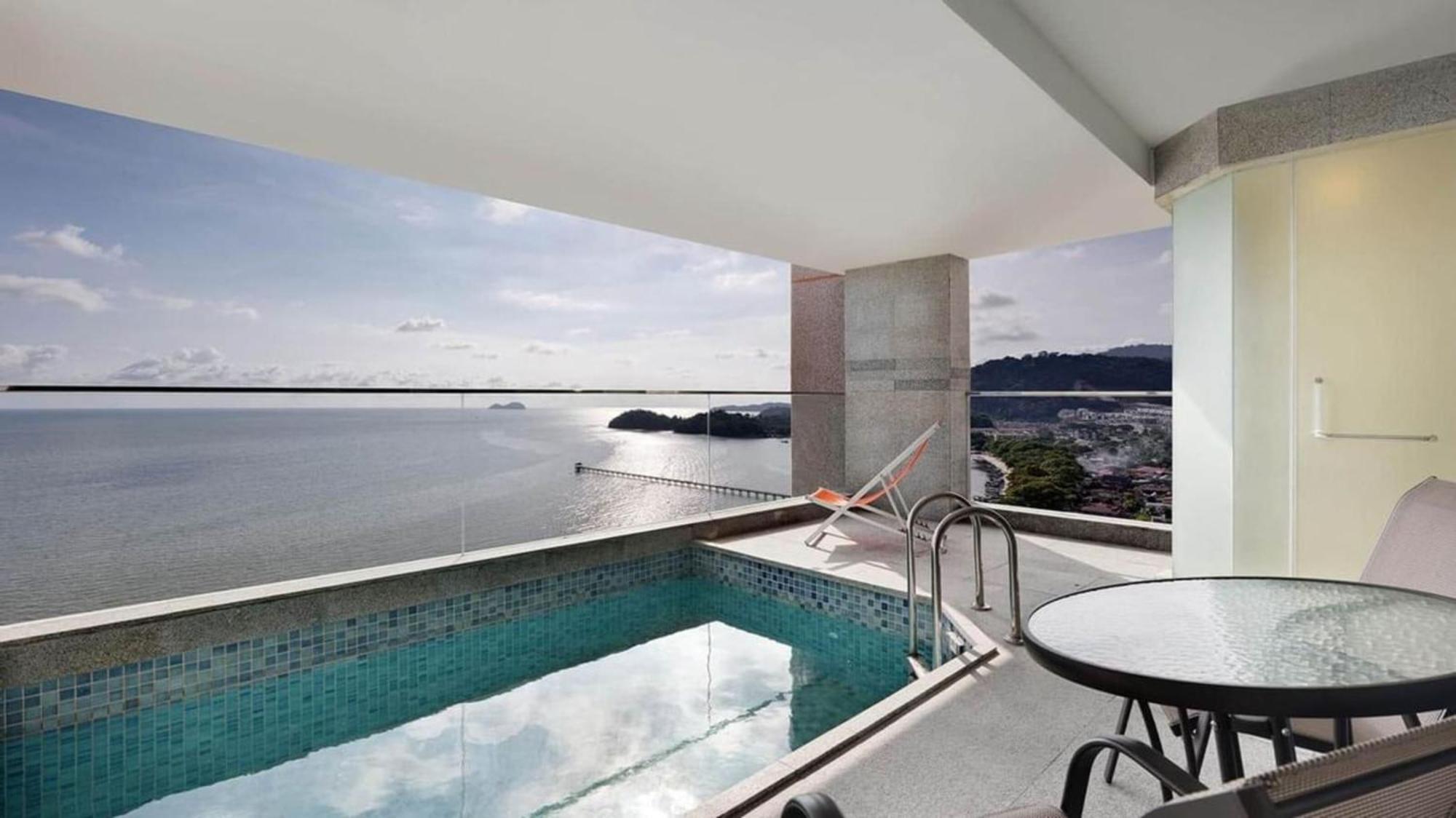Lexis Suites Penang Bayan Lepas Esterno foto