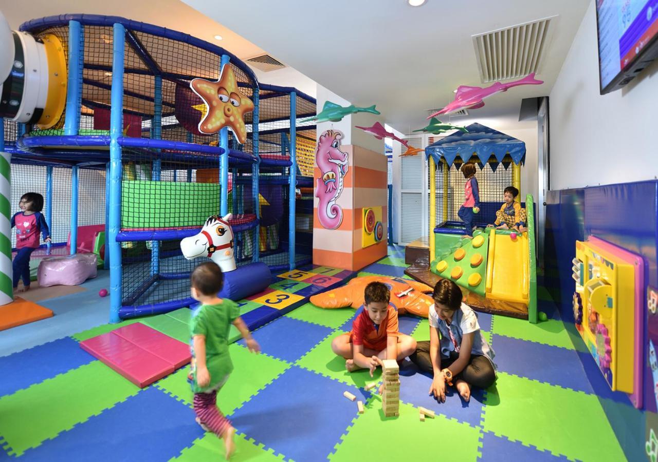 Lexis Suites Penang Bayan Lepas Esterno foto Kids Club at Jumeirah Beach Hotel